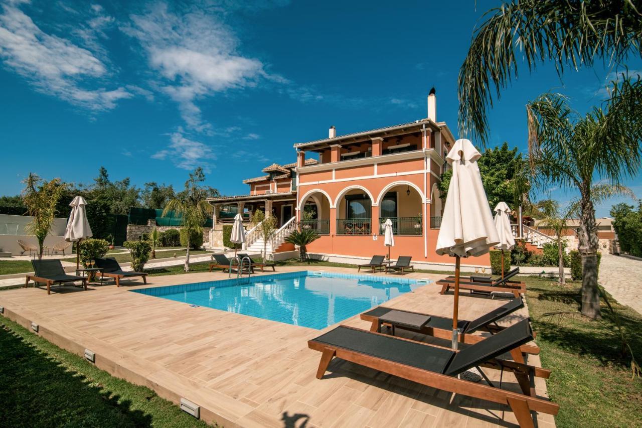 Amalthia Villa Mouzákion エクステリア 写真